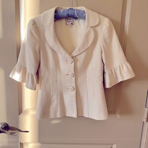 Nanette Lepore Size4 Cream-colored 3/4 length sleeved jacket